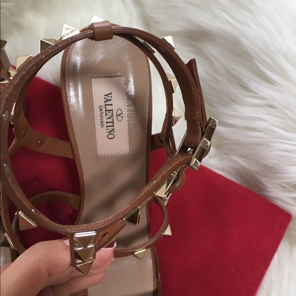 XSOLDx Valentino Garavani Rockstud cage sandals - Picture 7 of 8