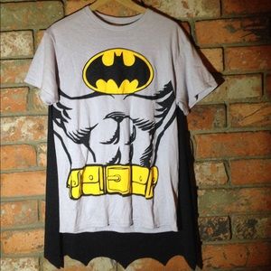Mens Batman Shirt and Cape Medium