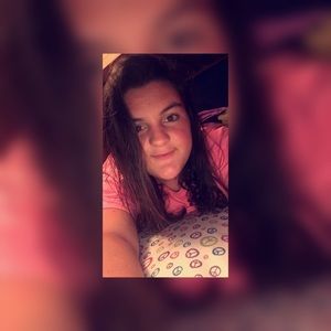 Meet your Posher, Addy