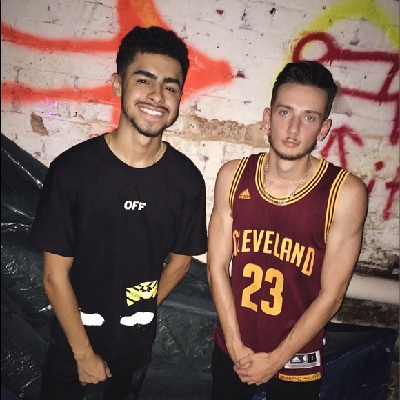 Meet your Posher, Steven - Picture 1 of 1