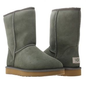 hunter green ugg boots