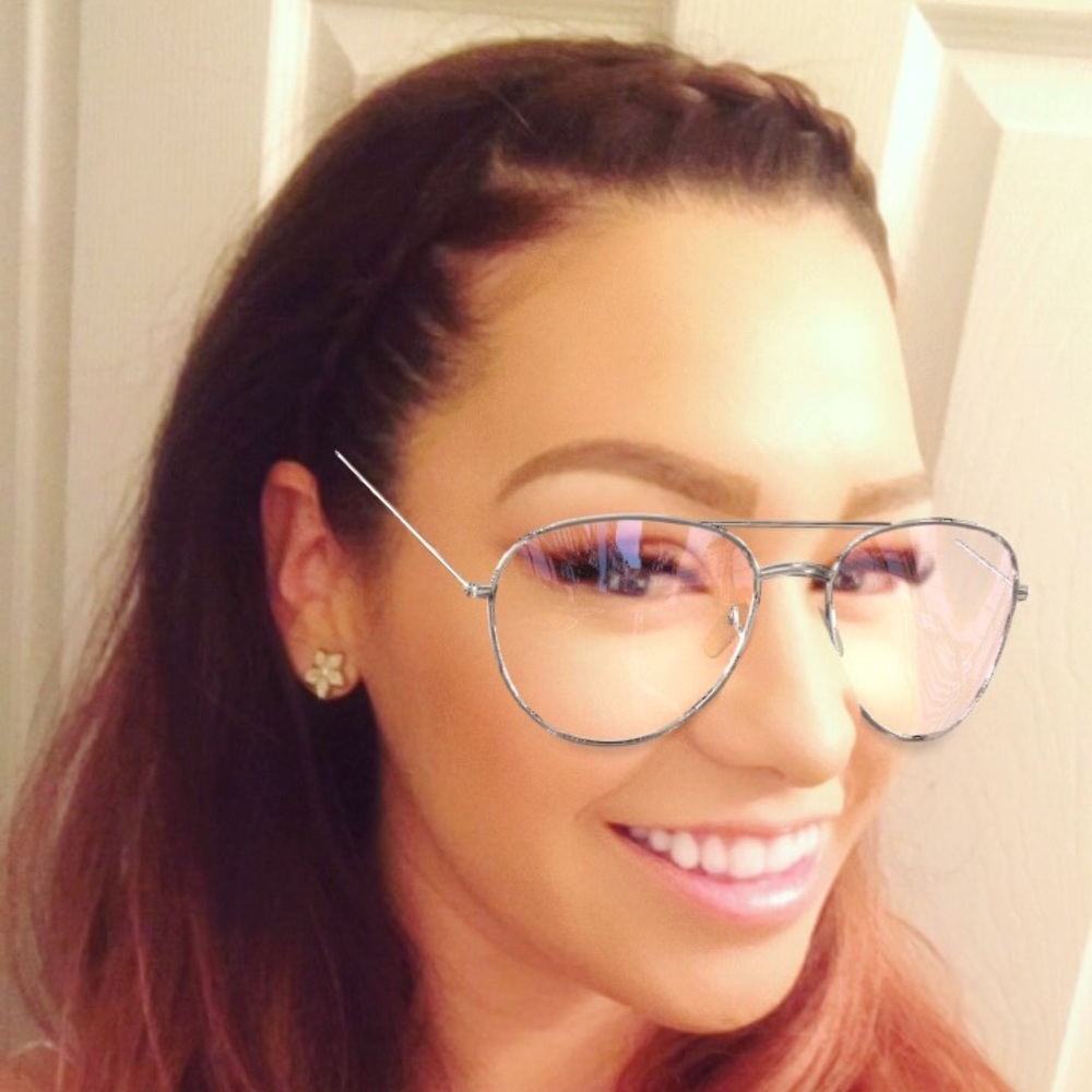 Meet your Posher, Astrid