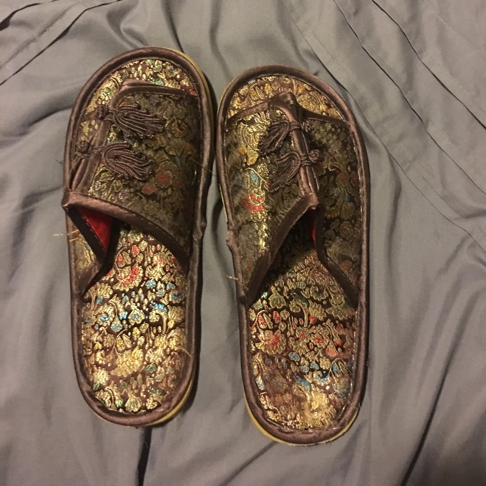 Slippers