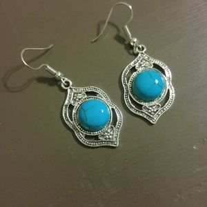 Earrings brand new, unused