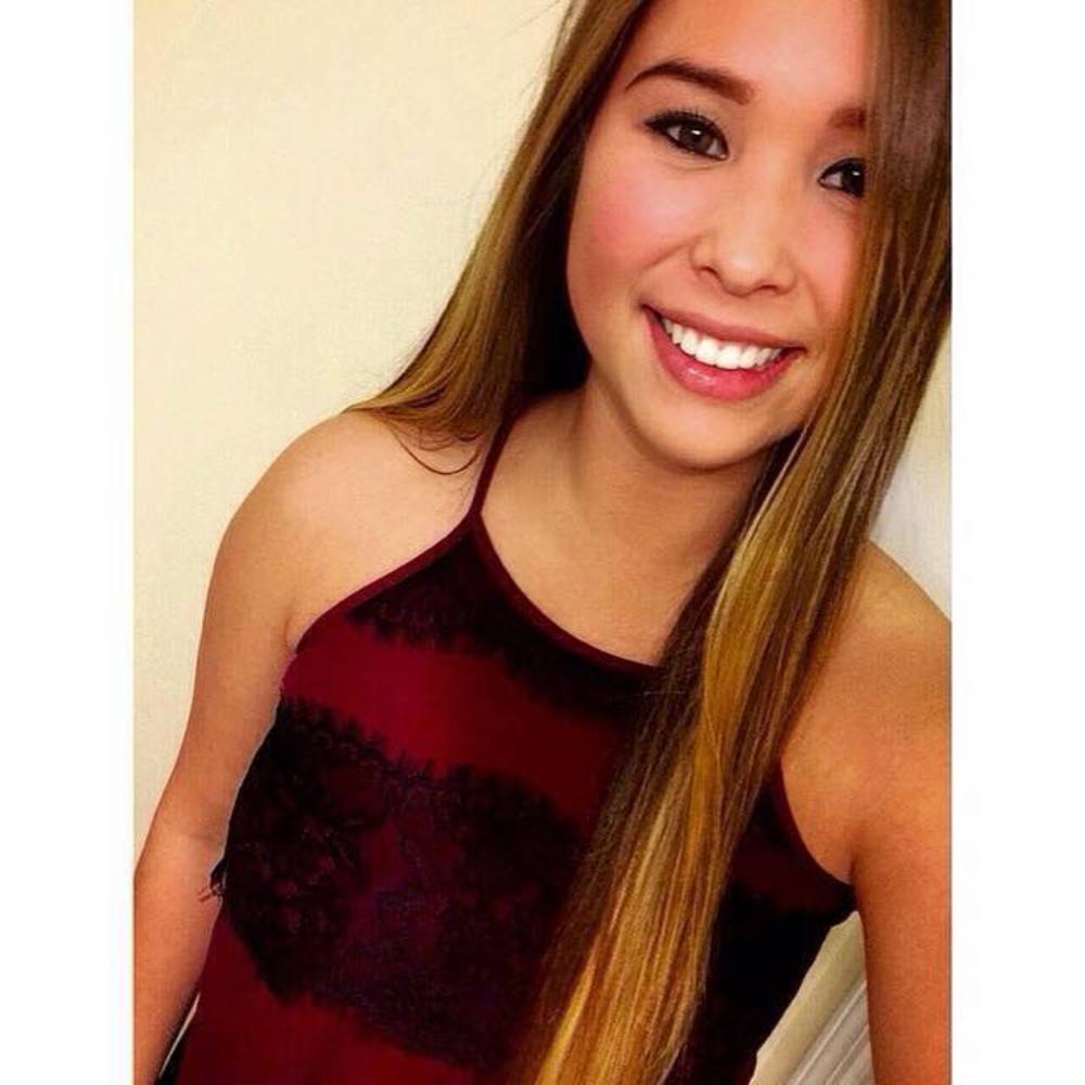 Meet your Posher, Alexandra