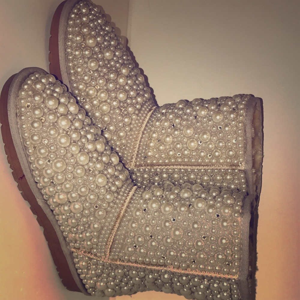 Uggs brand new