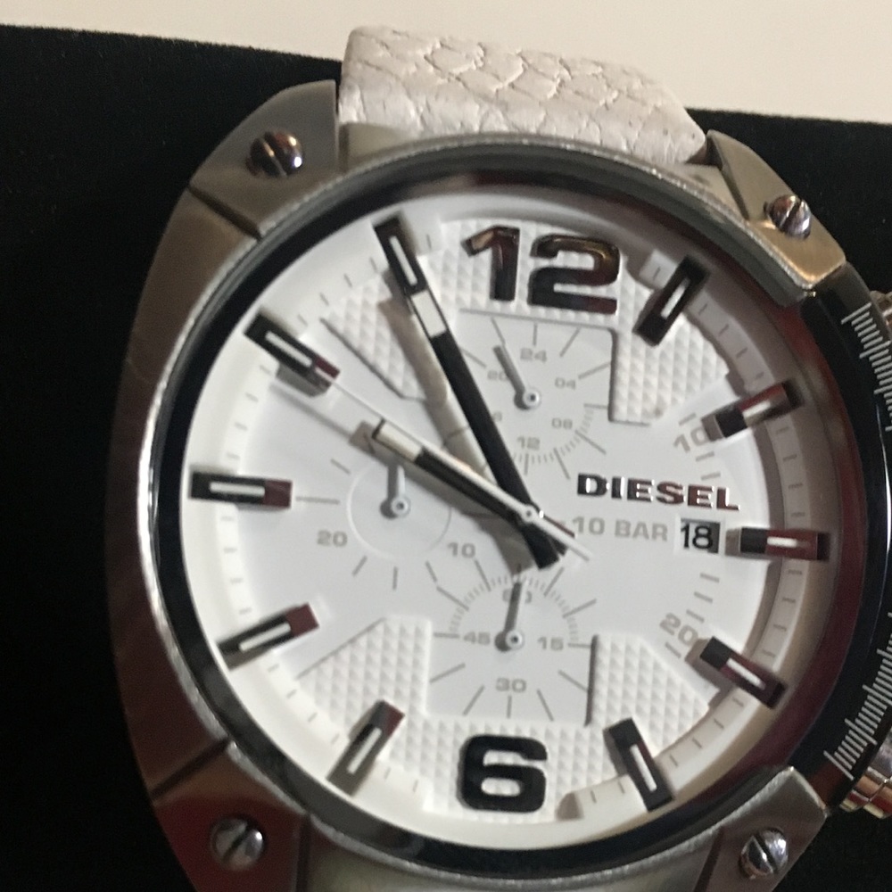 White leather Diesel chronograph Overflow watch