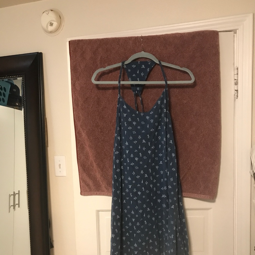 Patagonia cut out back dress