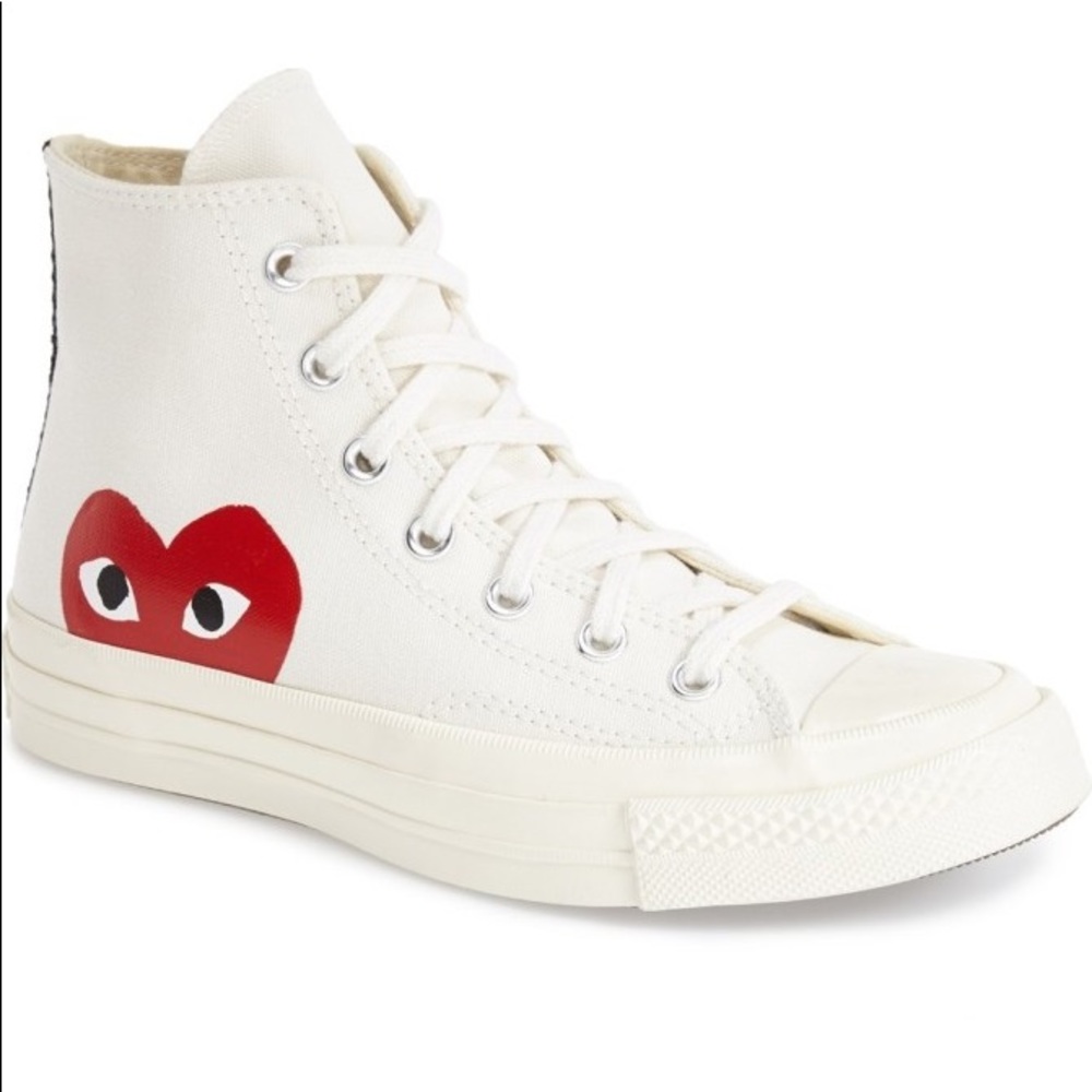 CDG Play Converse