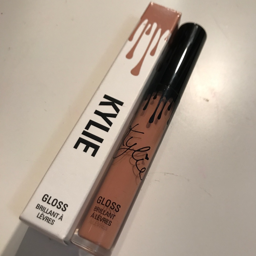 Authentic Kylie Gloss "So Cute"