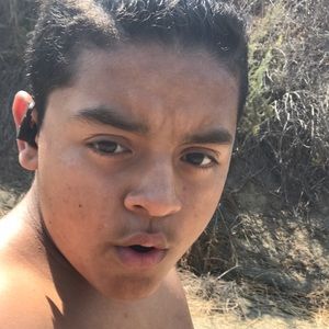 Meet your Posher, Adan