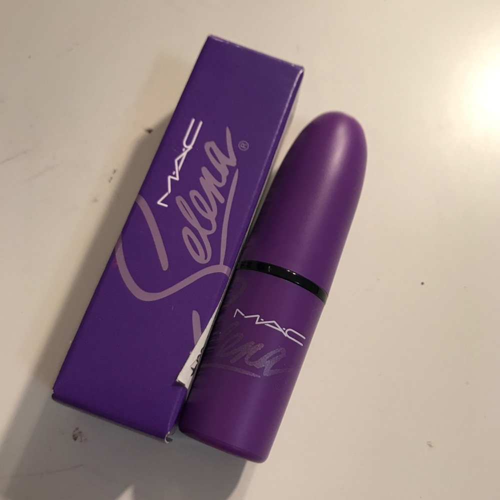 Authentic Sold Out Mac Selena Amor Prohibido