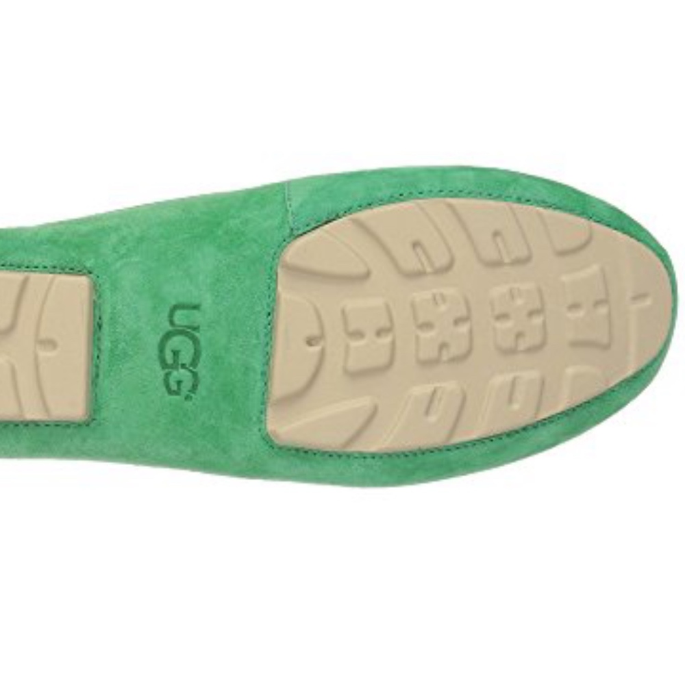 UGG Driving Loafers - Picture 8 of 8