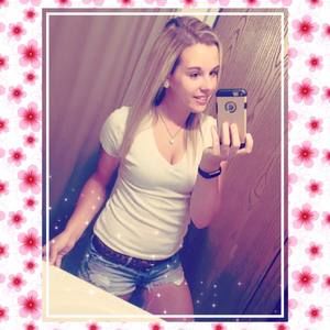 Meet your Posher, April