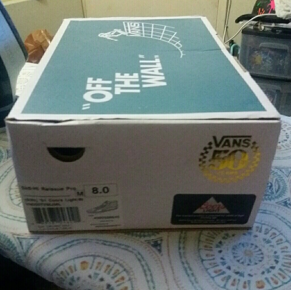 Off The Wall, "VANS 50th Anniversary Limited Editi