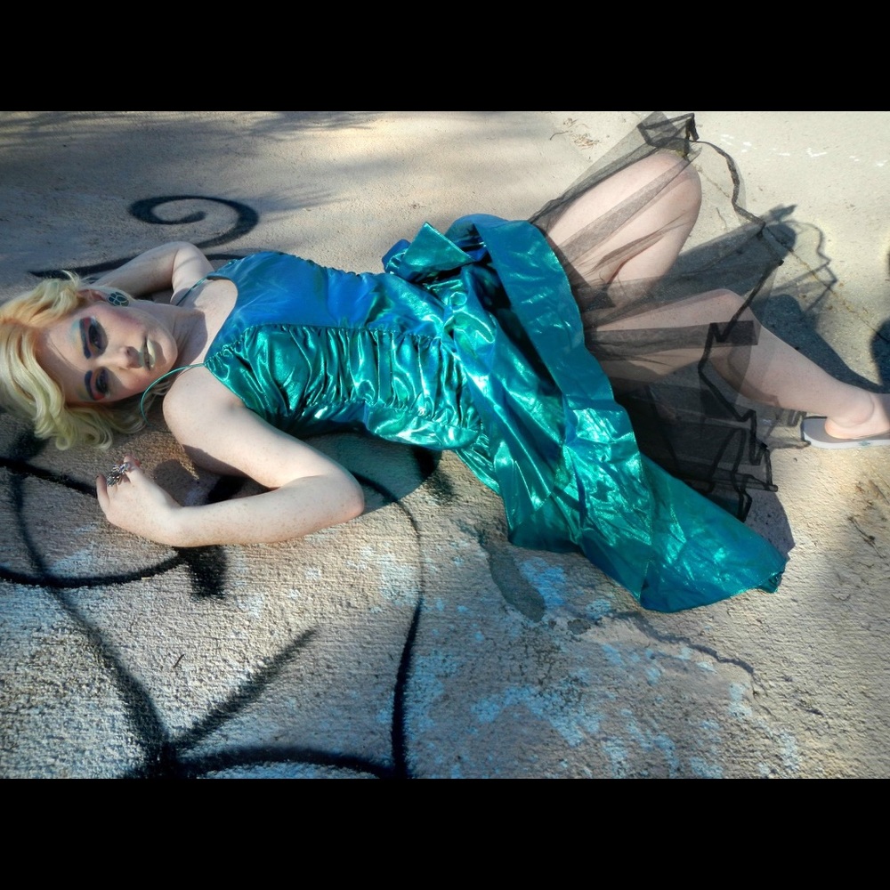 PROM BLUE-GREEN METALLIC MERMAID VINTAGE 80S DRESS