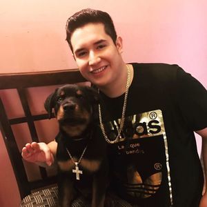 Meet your Posher, Diego