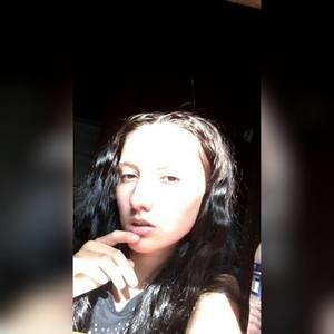 Meet your Posher, Sofia nichole