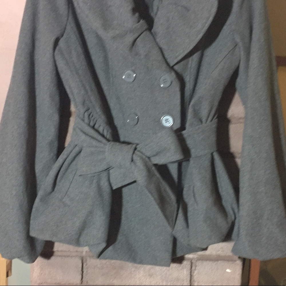 Jacket - Picture 2 of 4