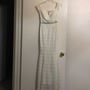 White long glitter dress