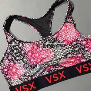 Victoria Secret VSX Sport Bra NWT