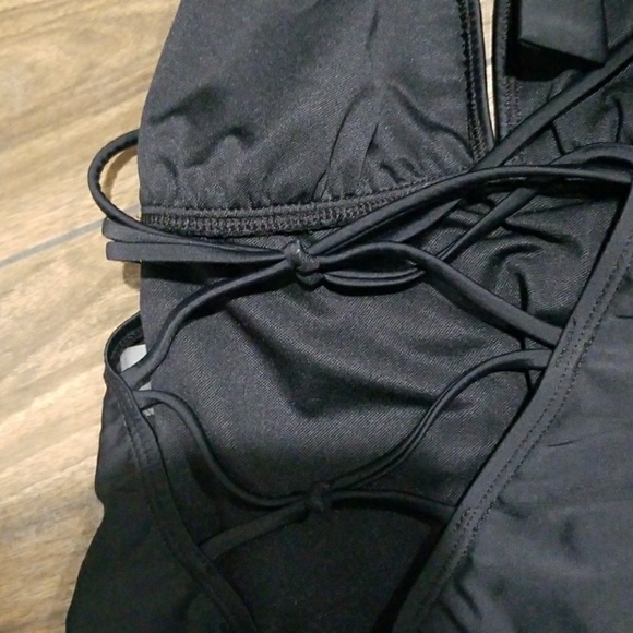 Halter top one piece swim suit - Picture 3 of 3