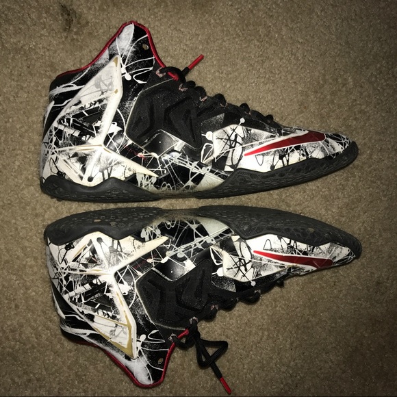 *BEATERS* lebron 11 graffiti - Picture 2 of 6