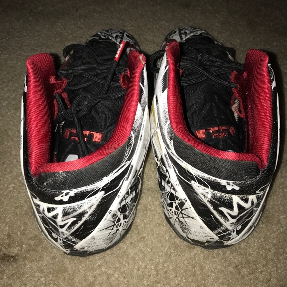 *BEATERS* lebron 11 graffiti - Picture 3 of 6