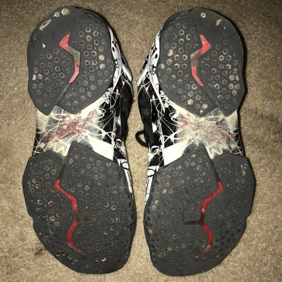 *BEATERS* lebron 11 graffiti - Picture 5 of 6