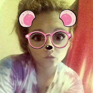 Meet your Posher, Taylor