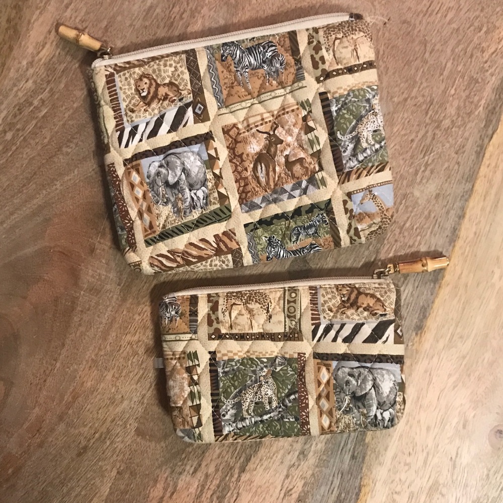 💥💥5/$25🐯Cosmetic Bag Bundle🦁