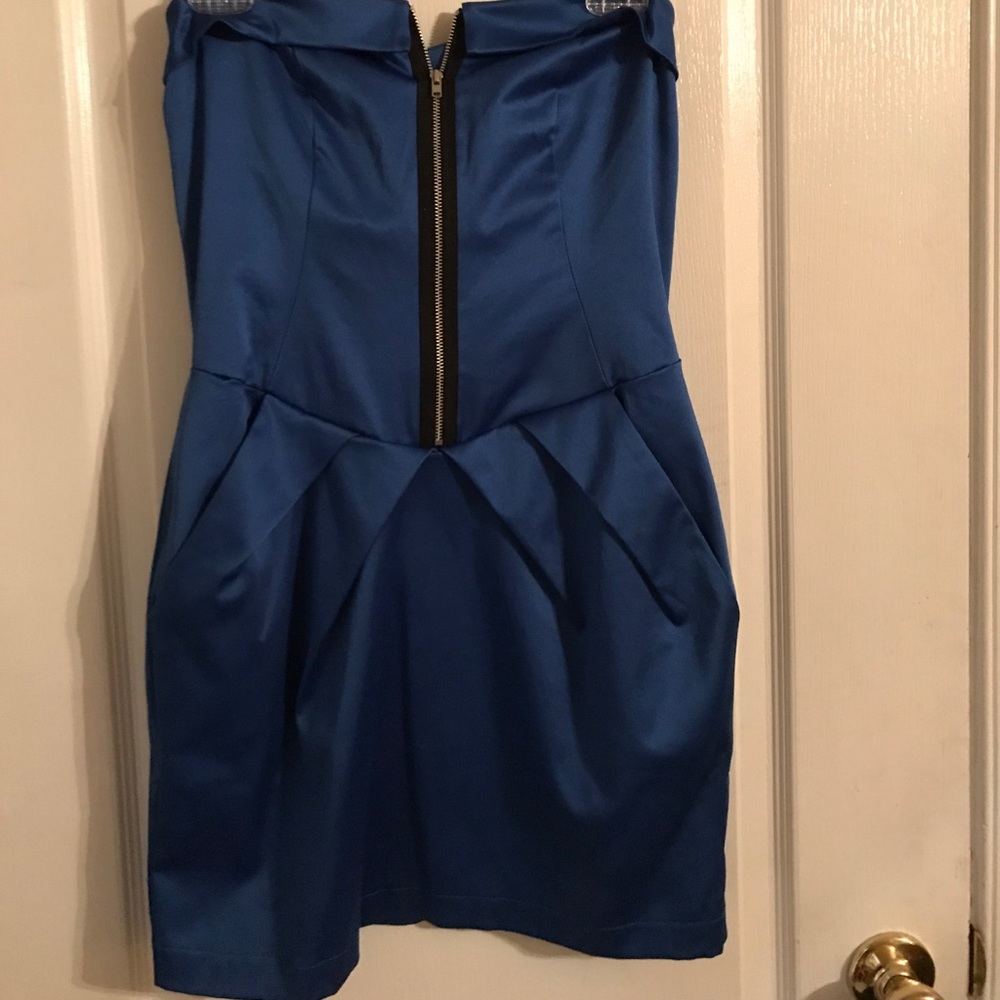 Blue strapless dress,