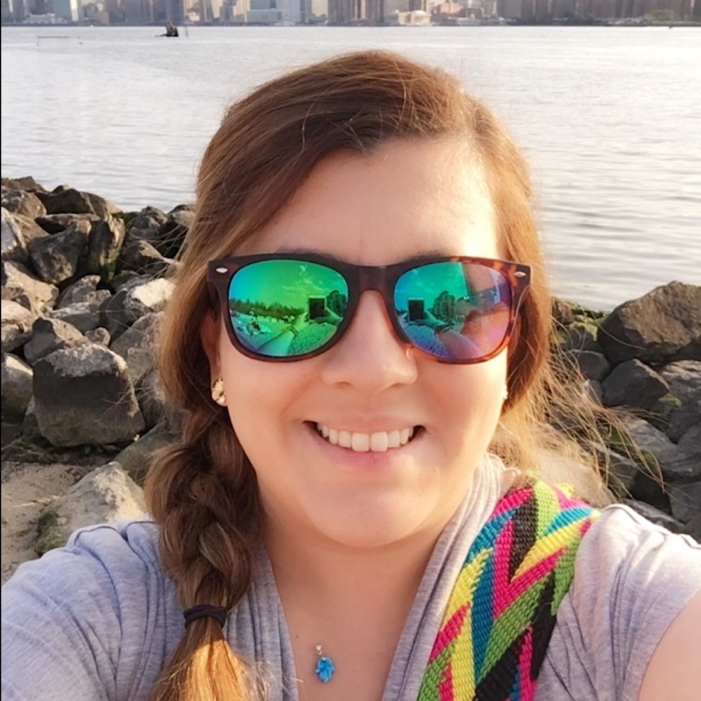 Meet your Posher, Ana