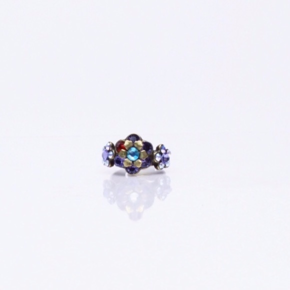 . {Michal Negrin} Crystal floral adjustable ring - Picture 4 of 8