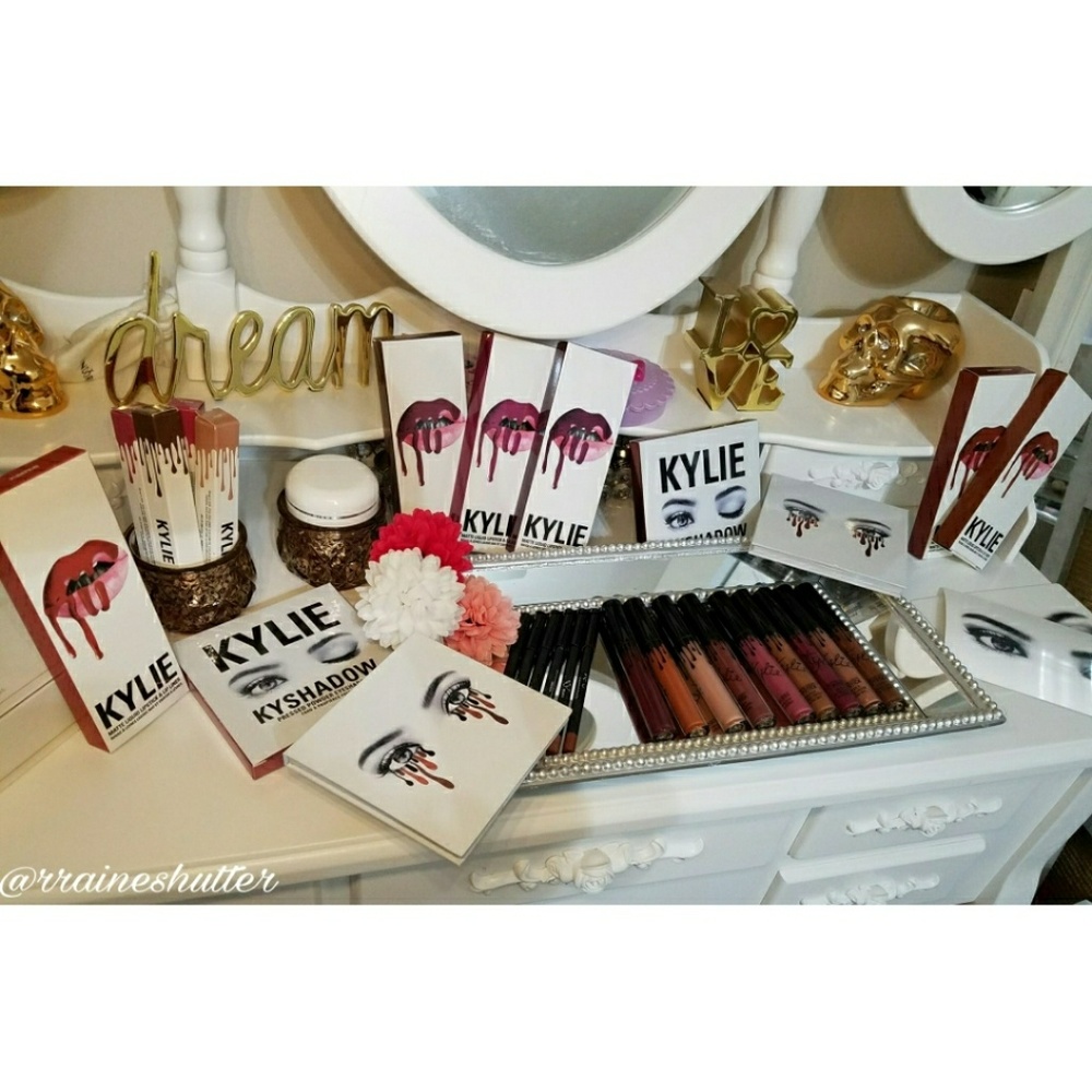 Kyliecosmetics.com AUTHENTIC. ORIGINAL.