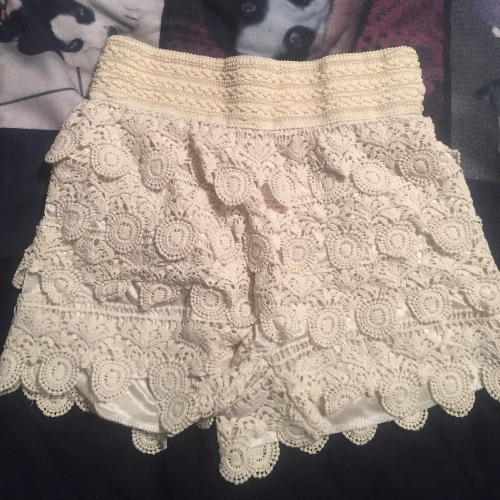 Scalloped Shorts!