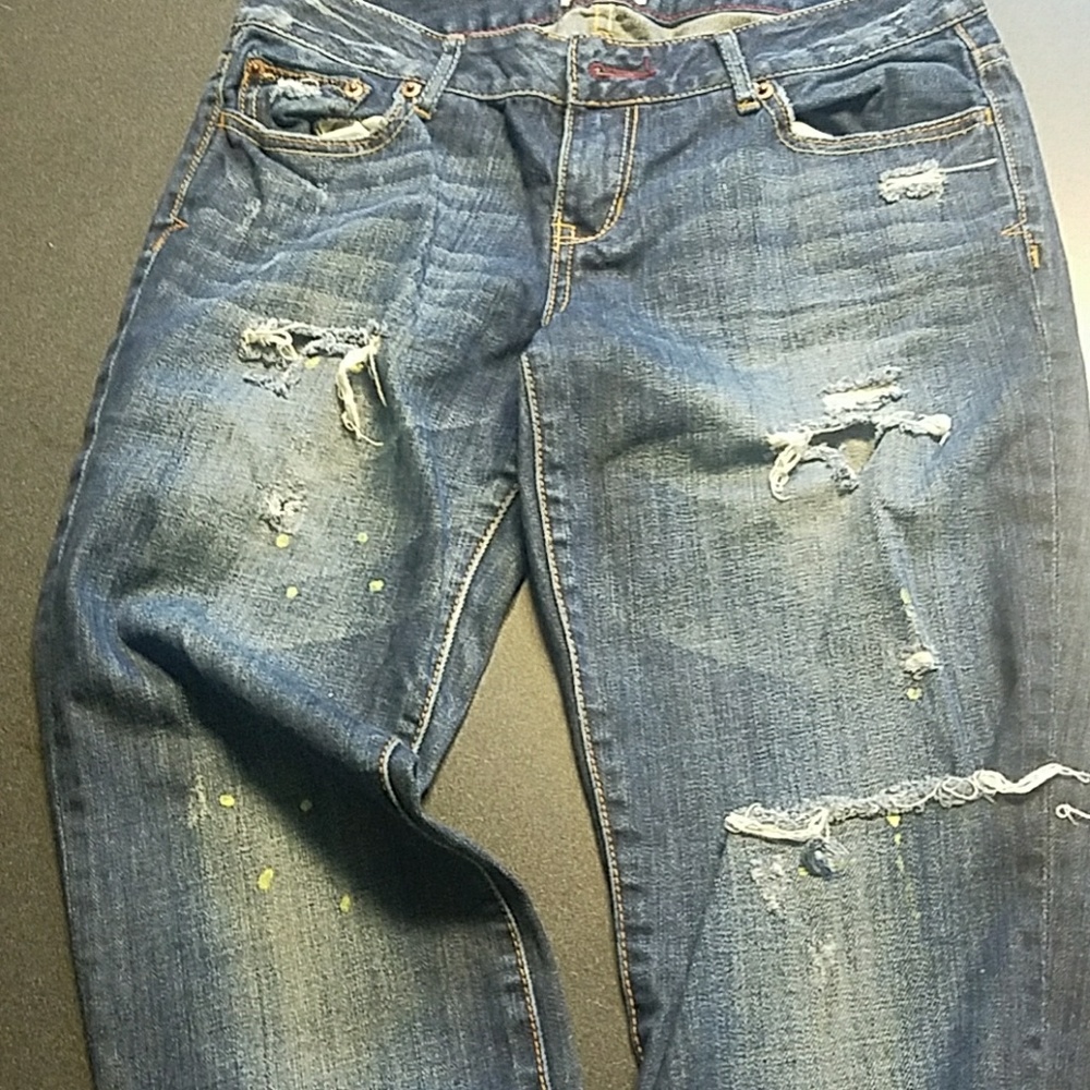 Jeans - Picture 2 of 3