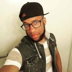 Meet your Posher, Cj