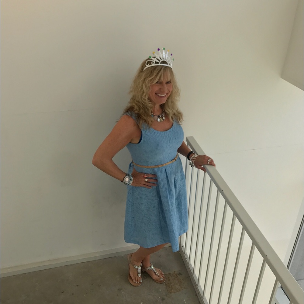 Meet your Posher, Connie