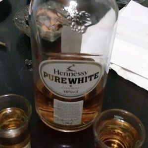 Meet your Posher, Devon