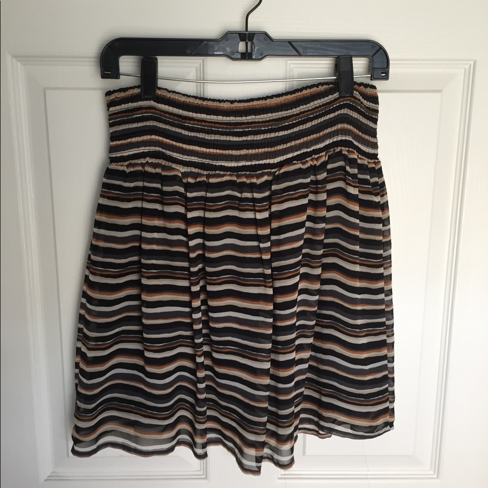 Old Navy stripe chiffon skirt