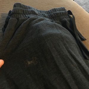 Under armour lounge capris