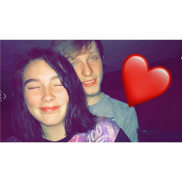 Meet your Posher, Carson - Picture 1 of 1