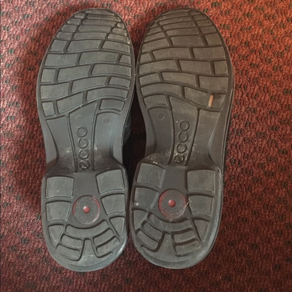 ECCO - Picture 4 of 5