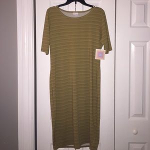 BNWT LuLaRoe Julia Dress in size XL