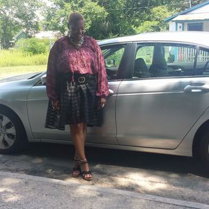 Meet your Posher, Delinda