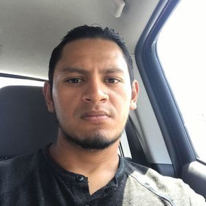 Meet your Posher, Carlos