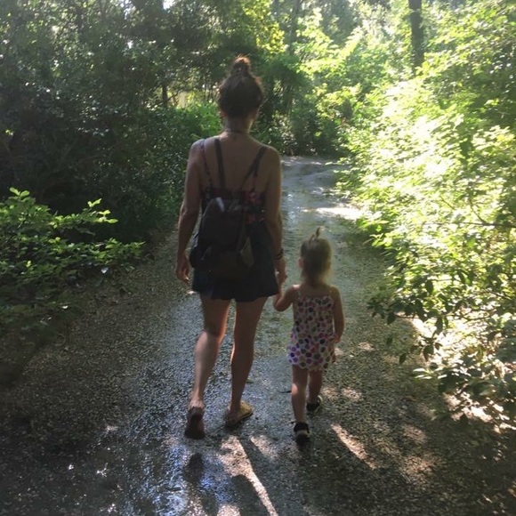 Meet Your Posher - Picture 5 of 5