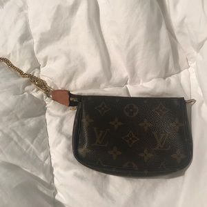 Louis Vuitton Wristlet