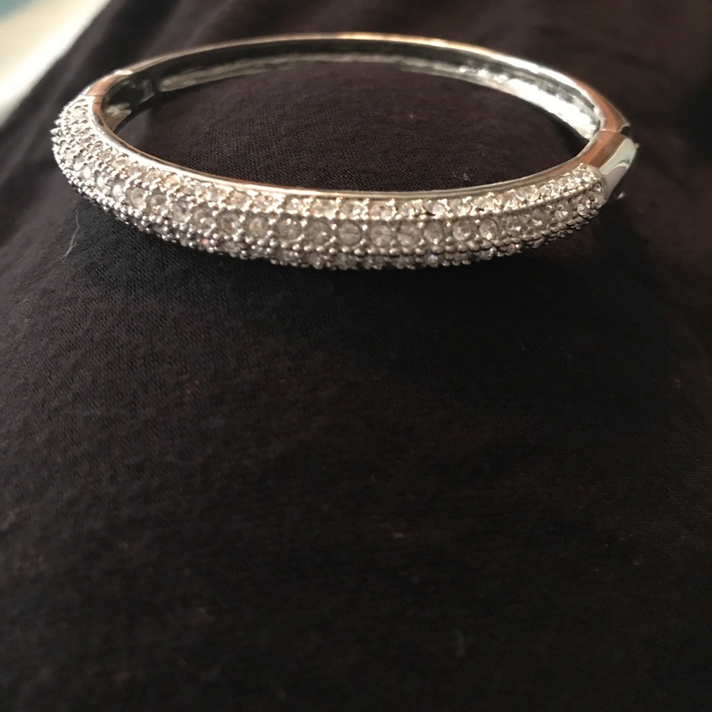 Bangel crystal bracelet